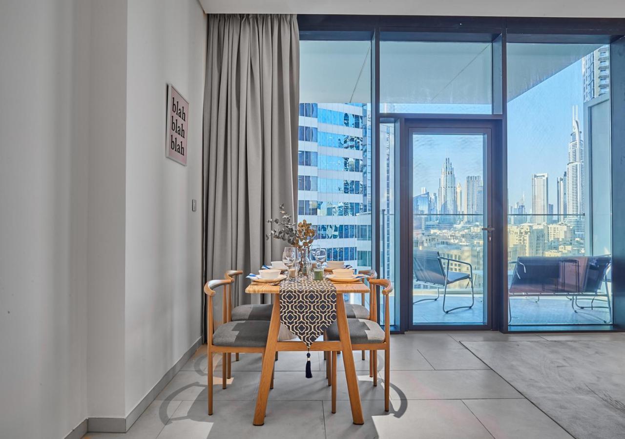 Luxury Studios With Burj Khalifa Or Canal View In Downtown - Marquise Square Tower Дубай Экстерьер фото