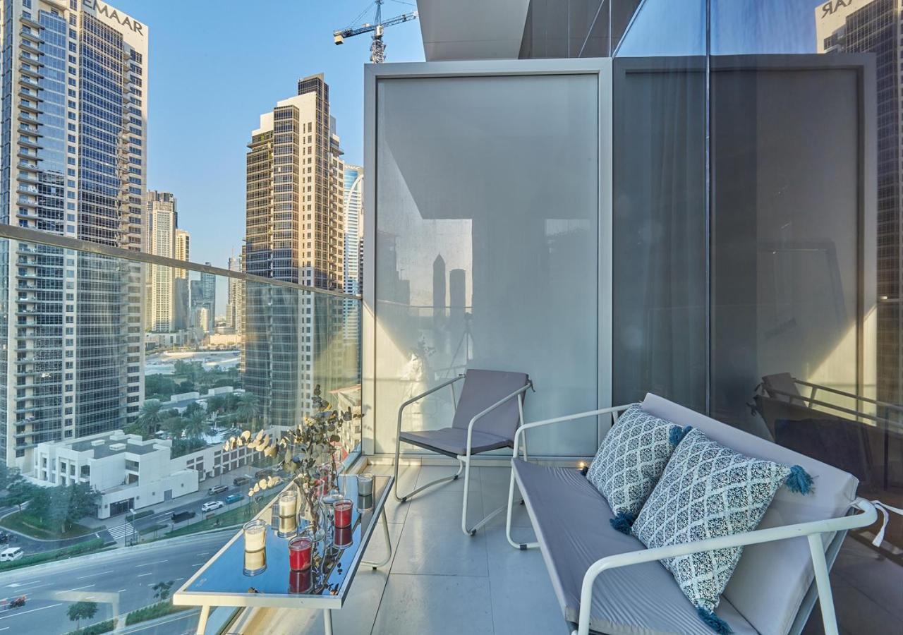 Luxury Studios With Burj Khalifa Or Canal View In Downtown - Marquise Square Tower Дубай Экстерьер фото
