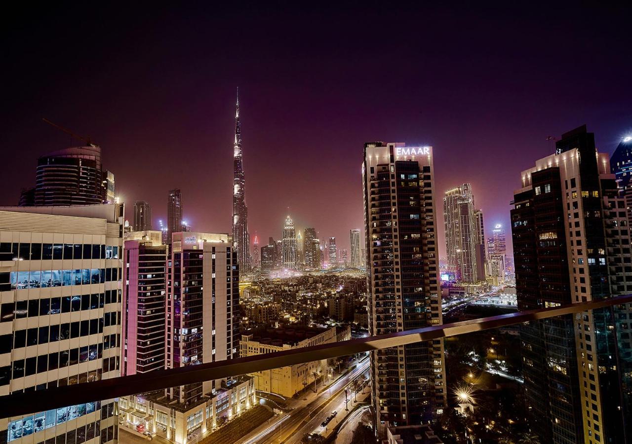 Luxury Studios With Burj Khalifa Or Canal View In Downtown - Marquise Square Tower Дубай Экстерьер фото